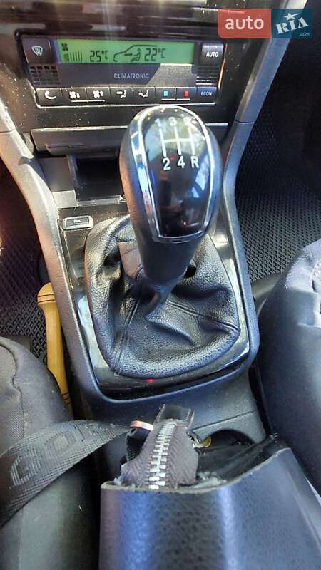 Лифтбек Skoda Superb 2005 в Броварах