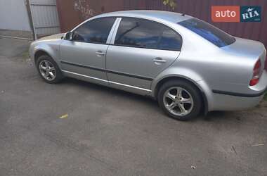 Лифтбек Skoda Superb 2007 в 