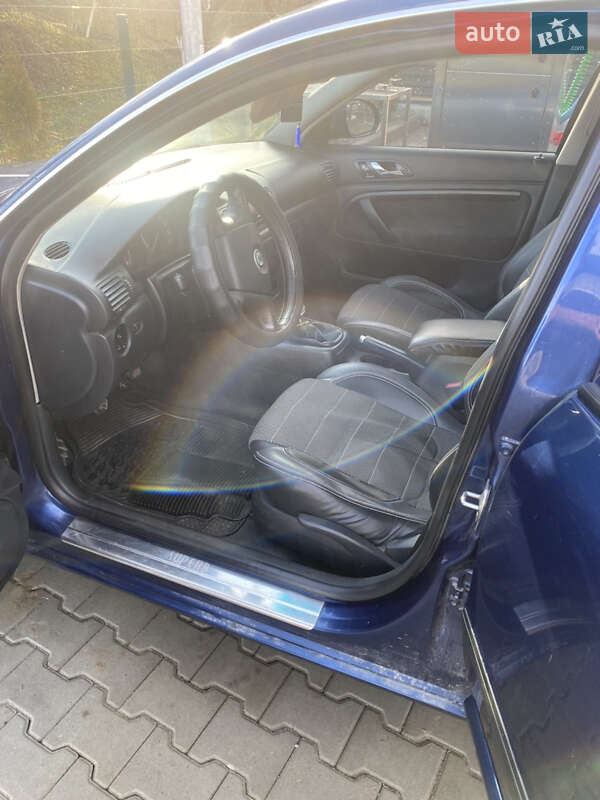 Ліфтбек Skoda Superb 2007 в Старому Самборі