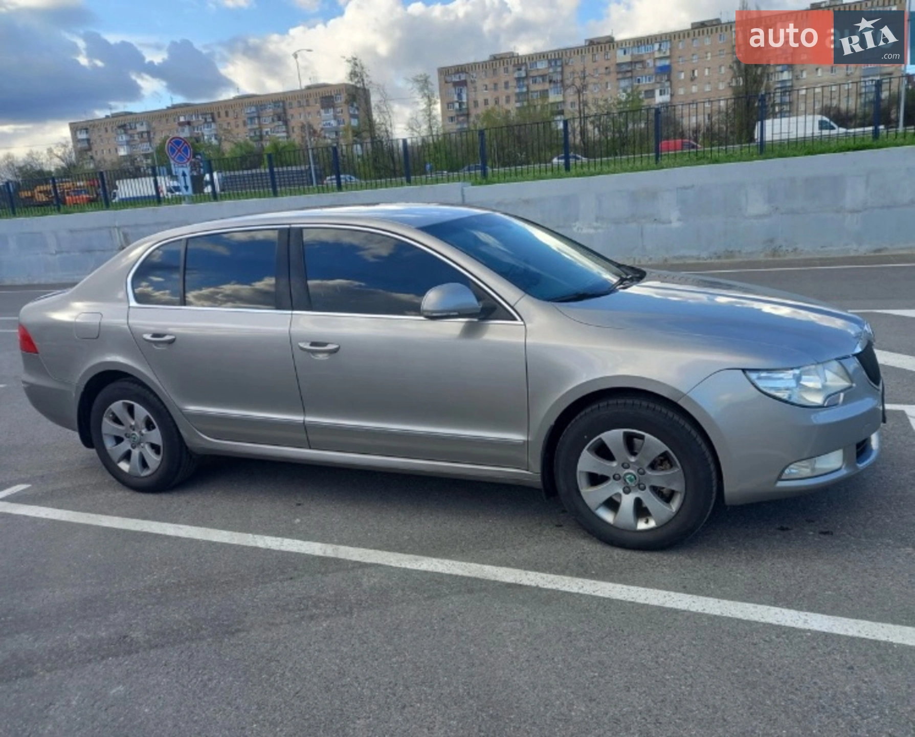 2012 Skoda Superb - фото 1