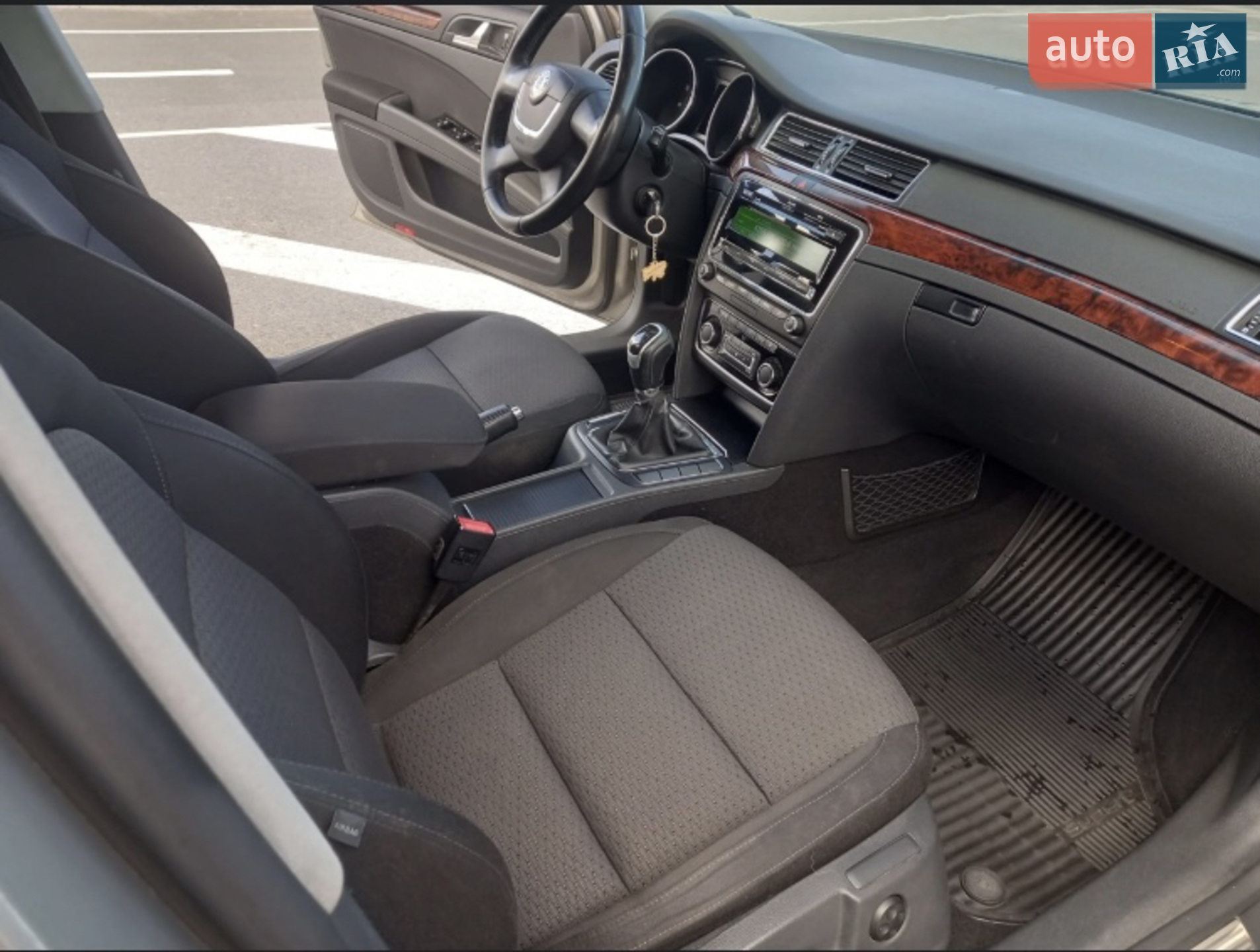 2012 Skoda Superb - мініатюра 12
