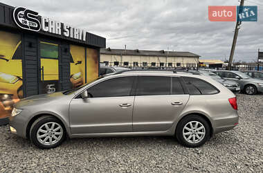 Универсал Skoda Superb 2010 в Стрые