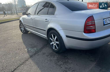 Лифтбек Skoda Superb 2005 в Кривом Роге