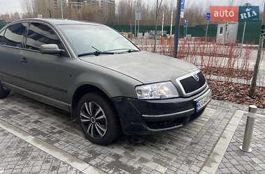 Ліфтбек Skoda Superb 2003 в Києві