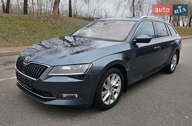 Універсал Skoda Superb 2017 в Києві