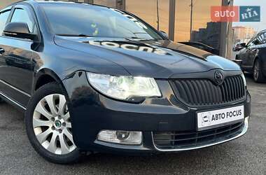 Лифтбек Skoda Superb 2009 в Киеве