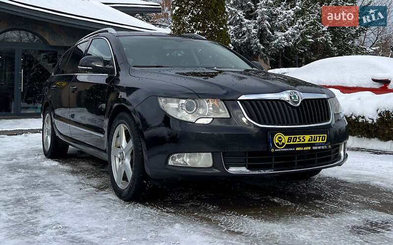 Универсал Skoda Superb 2010 в Львове