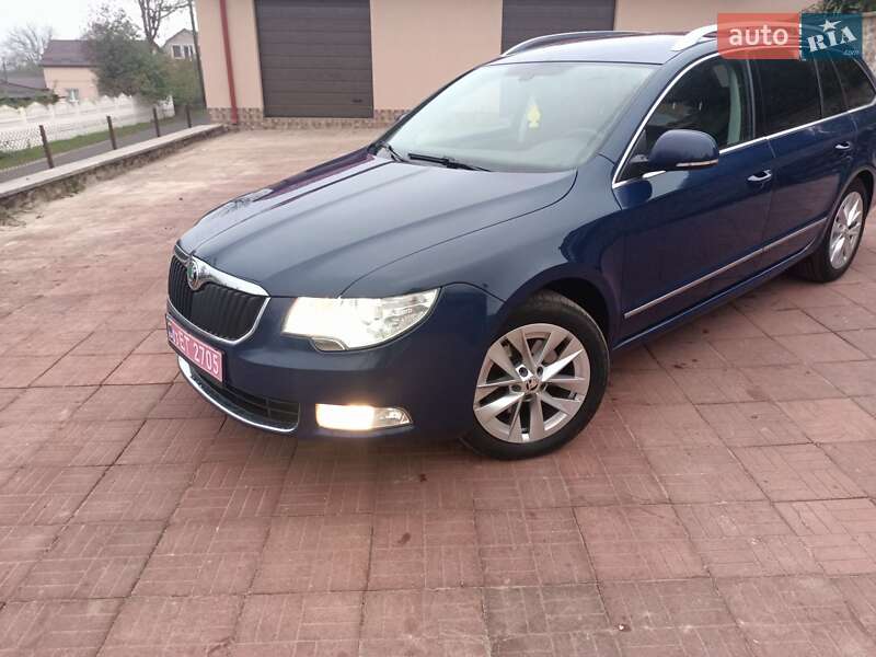 Універсал Skoda Superb 2010 в Рівному