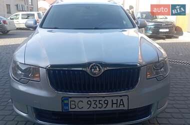 Универсал Skoda Superb 2013 в Дрогобыче