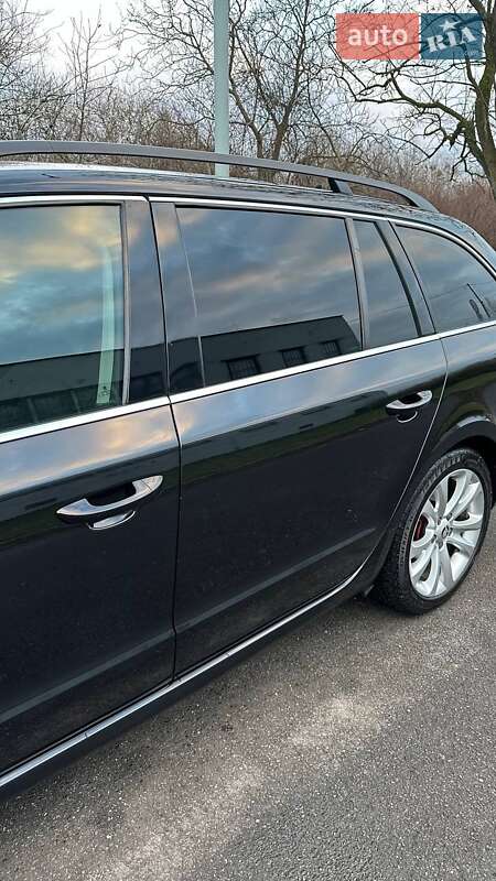 Универсал Skoda Superb 2015 в Ужгороде