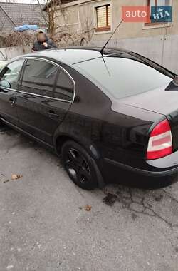 Лифтбек Skoda Superb 2008 в 