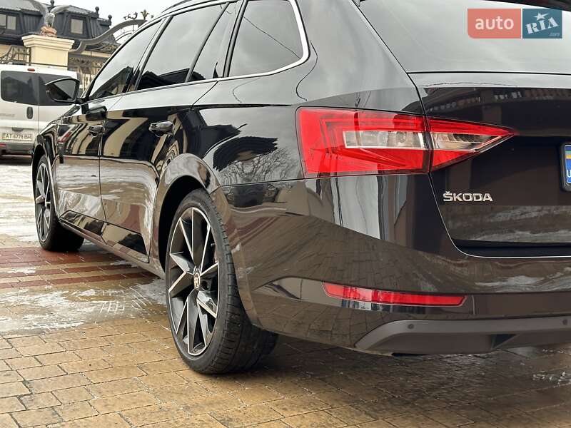 Універсал Skoda Superb 2015 в Снятині