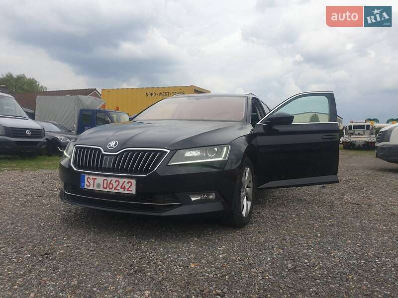Універсал Skoda Superb 2015 в Снятині