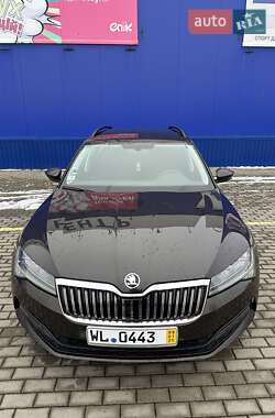Универсал Skoda Superb 2021 в 