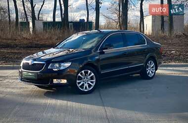 Ліфтбек Skoda Superb 2012 в Києві