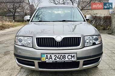 Лифтбек Skoda Superb 2007 в Каменском