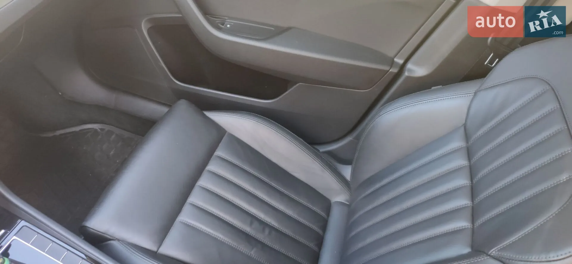2018 Skoda Superb - мініатюра 12