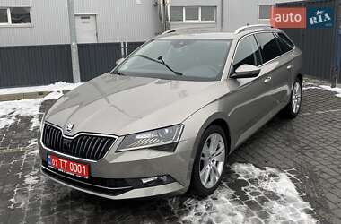 Універсал Skoda Superb 2016 в Мукачевому