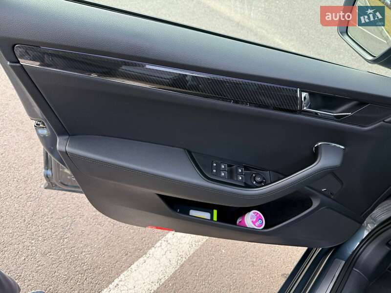 Универсал Skoda Superb 2019 в Одессе