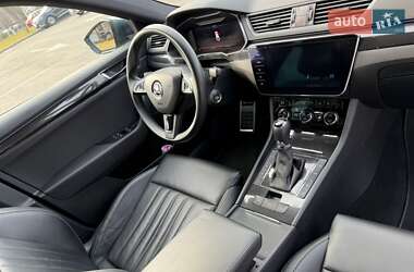 Універсал Skoda Superb 2019 в 