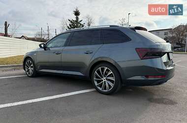Універсал Skoda Superb 2019 в 