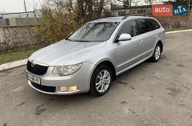 Універсал Skoda Superb 2012 в Рівному