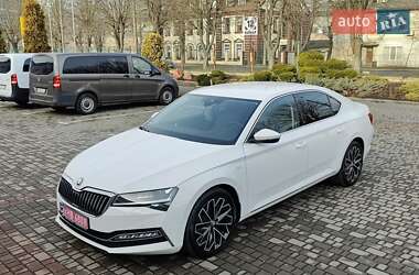 Лифтбек Skoda Superb 2020 в Луцке