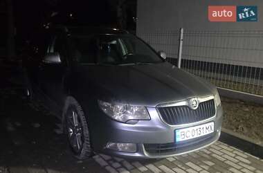 Універсал Skoda Superb 2012 в Львові