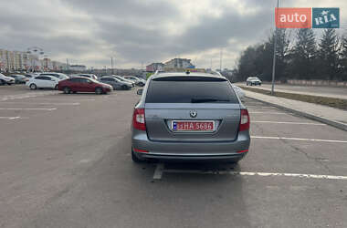 Універсал Skoda Superb 2012 в Рівному