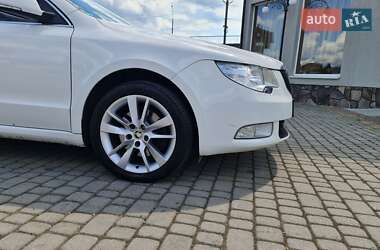 Универсал Skoda Superb 2010 в Ужгороде