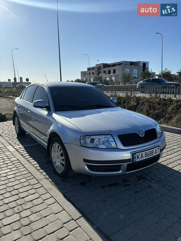 Skoda Superb 2008