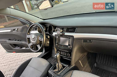 Універсал Skoda Superb 2011 в Луцьку