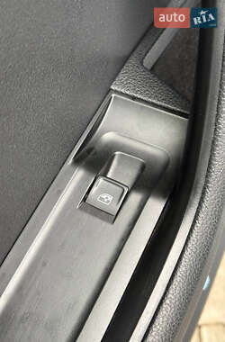 Лифтбек Skoda Superb 2017 в 