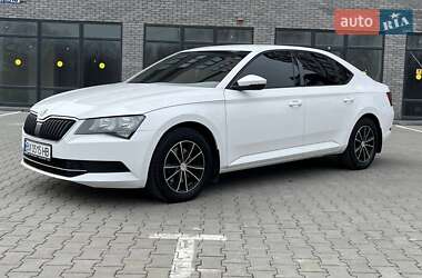 Ліфтбек Skoda Superb 2015 в Хмельницькому