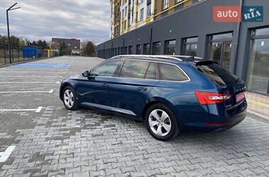 Универсал Skoda Superb 2020 в 