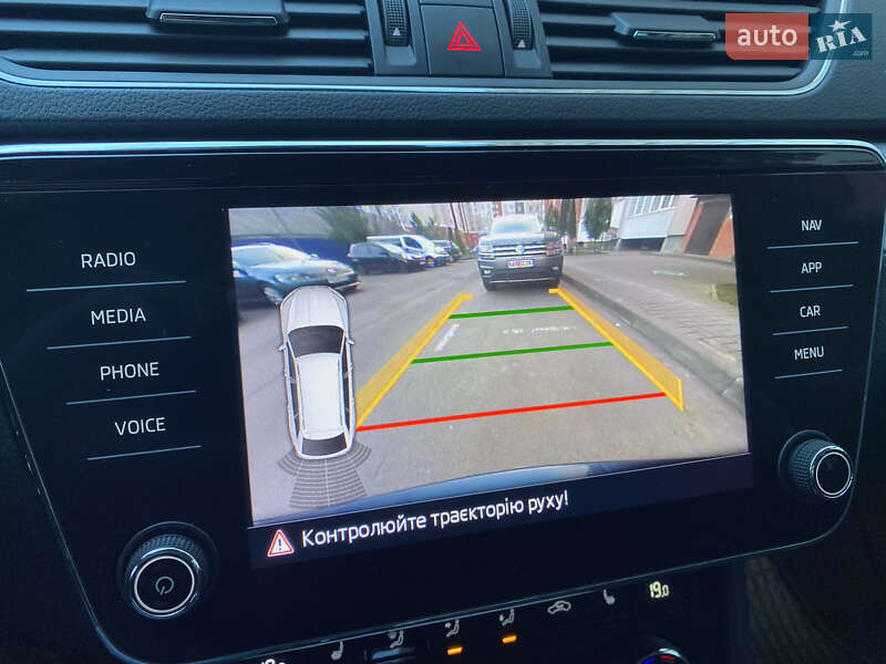 Универсал Skoda Superb 2020 в Луцке