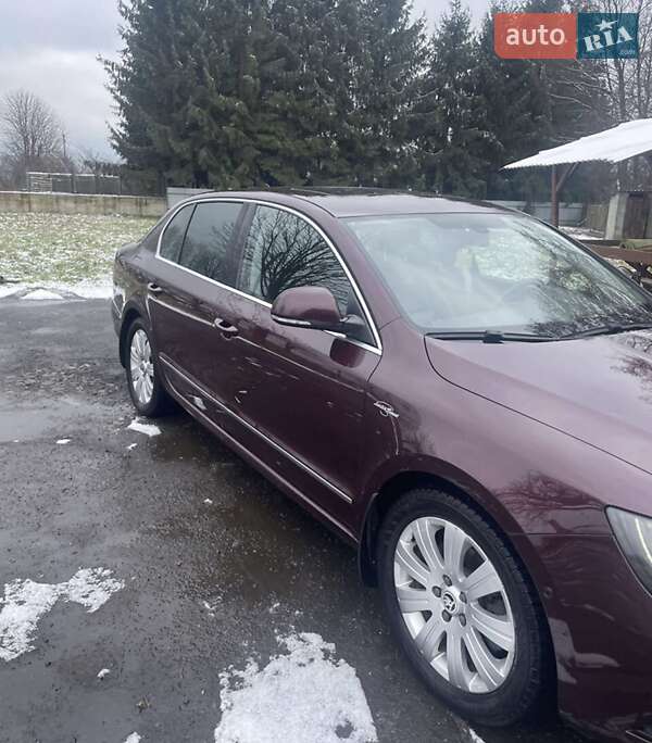Лифтбек Skoda Superb 2014 в Тячеве