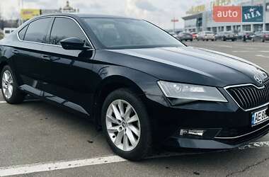 Универсал Skoda Superb 2018 в 