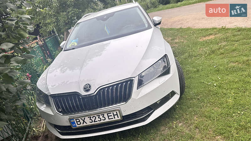 Универсал Skoda Superb 2018 в Хмельницком