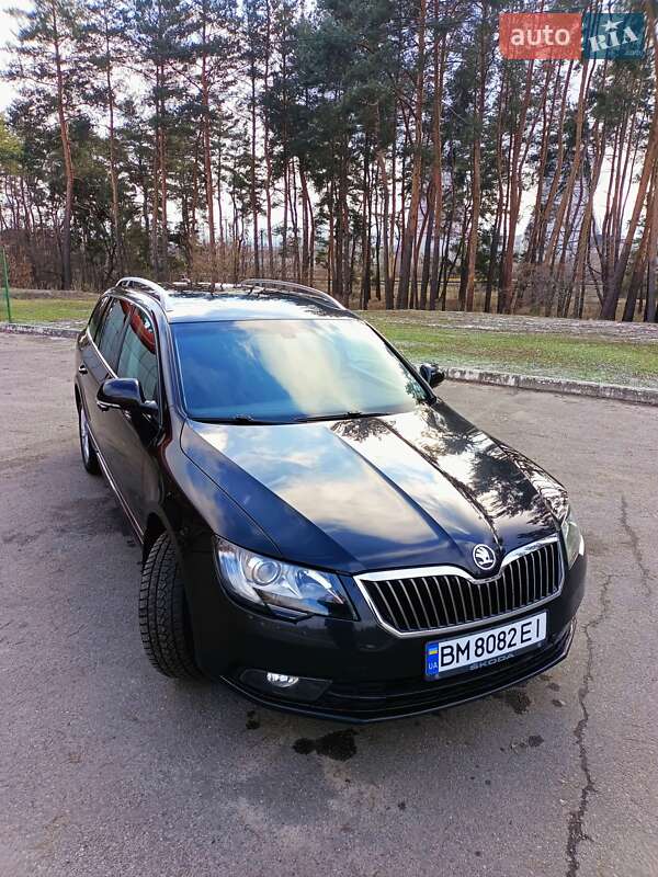 Універсал Skoda Superb 2014 в Харкові