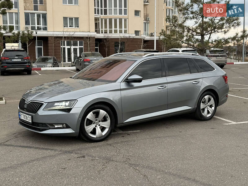 Универсал Skoda Superb 2015 в Николаеве