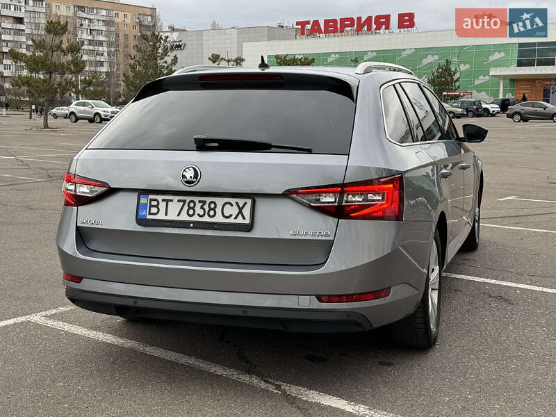 Универсал Skoda Superb 2015 в Николаеве