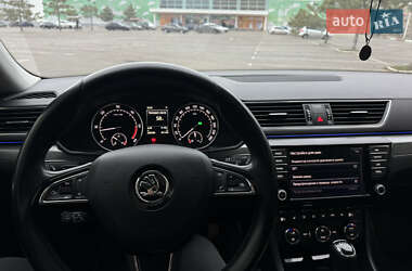 Универсал Skoda Superb 2015 в 