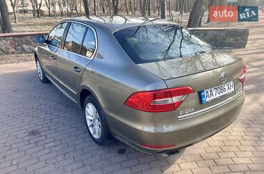 Ліфтбек Skoda Superb 2014 в Києві