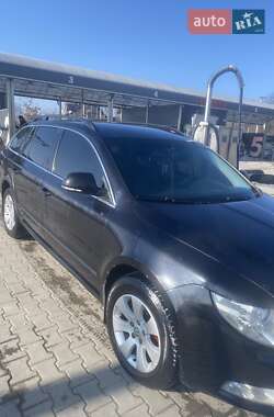 Универсал Skoda Superb 2012 в 