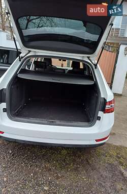 Универсал Skoda Superb 2015 в 