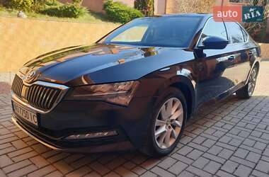 Лифтбек Skoda Superb 2019 в Мукачево