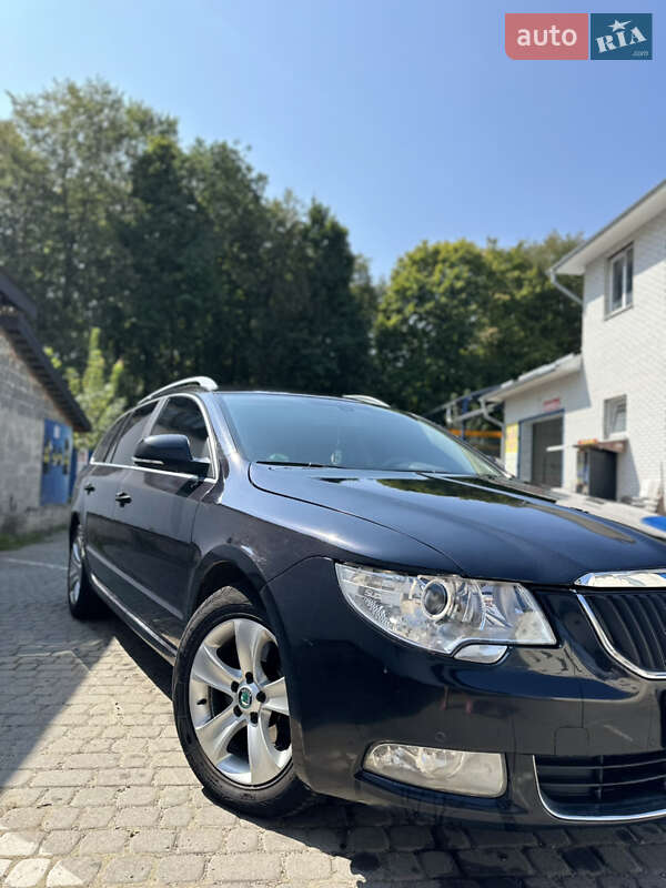 Skoda Superb 2012