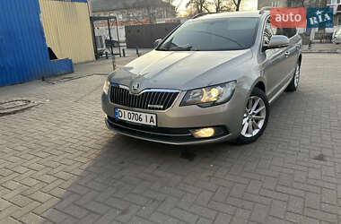 Универсал Skoda Superb 2014 в Павлограде