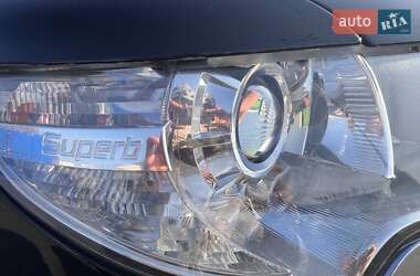 Универсал Skoda Superb 2011 в 
